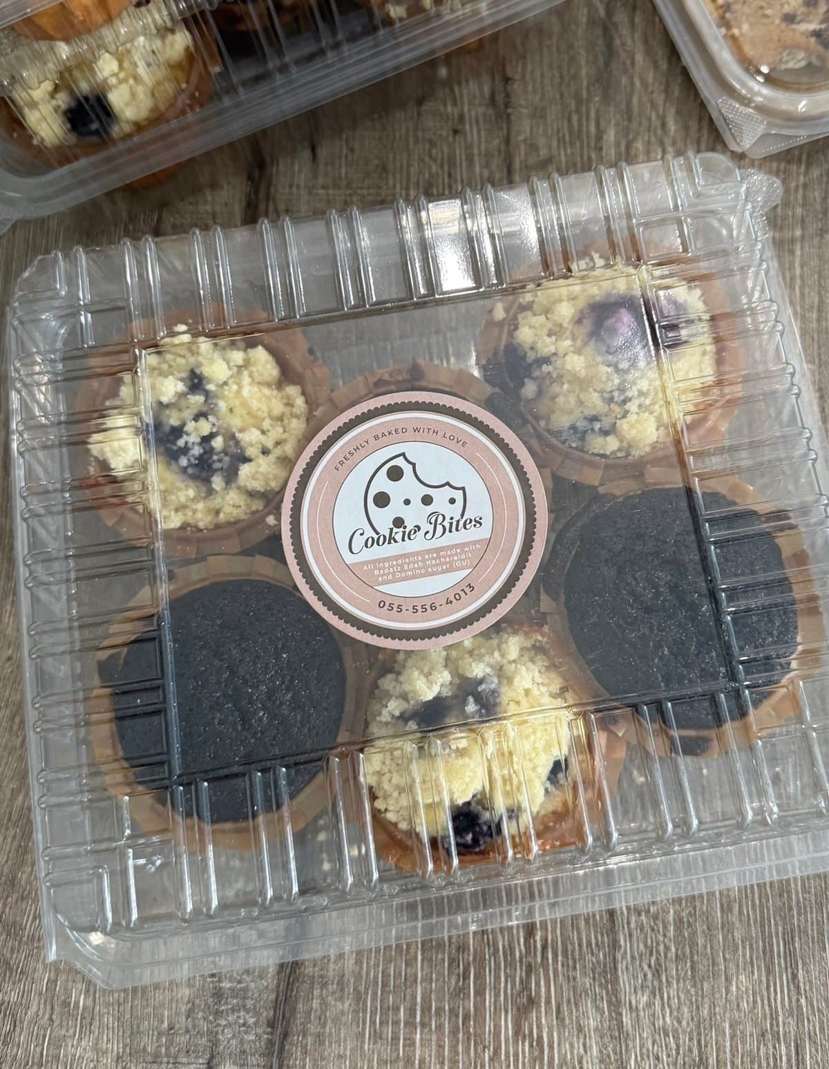 6 Assorted muffins